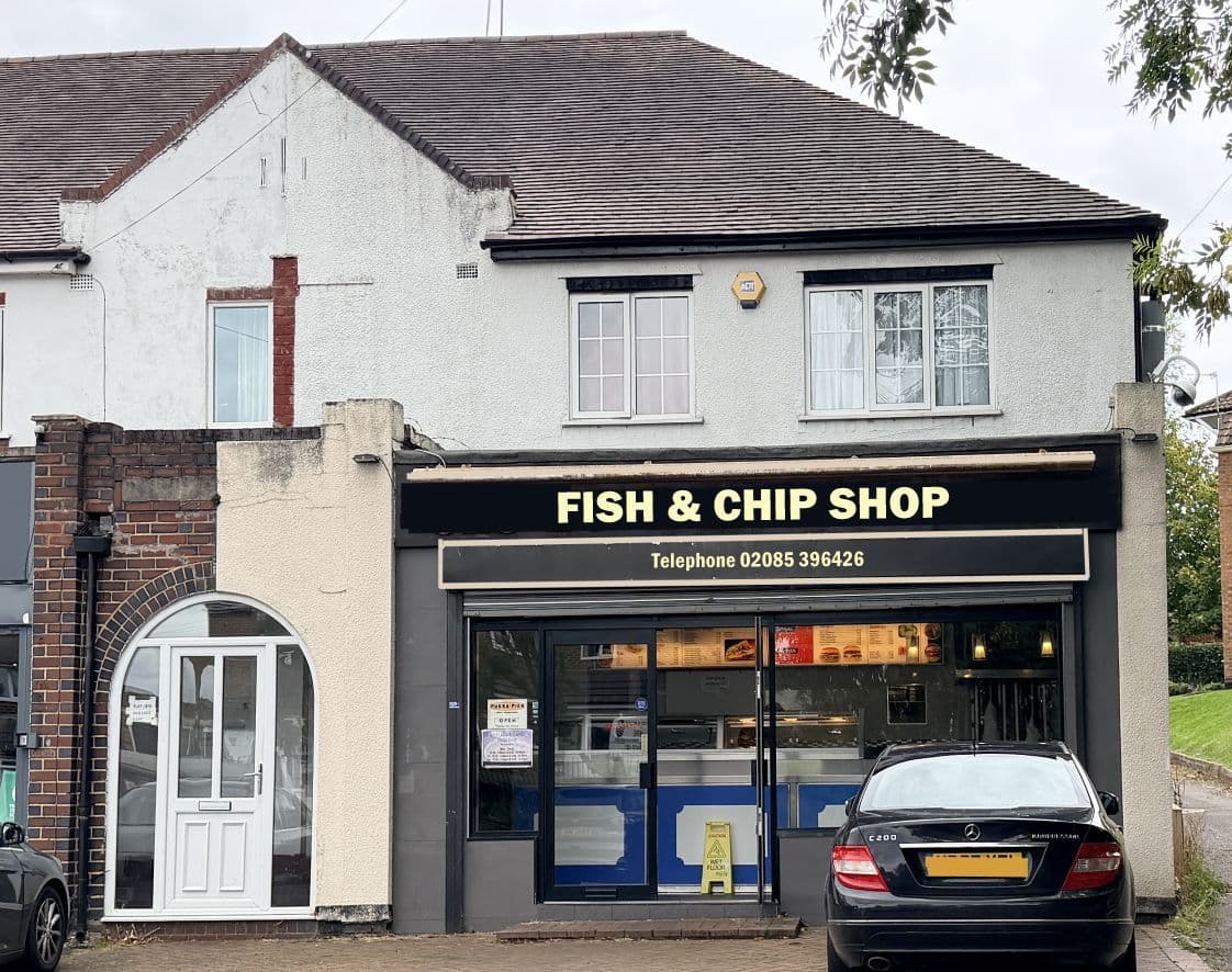 Well presented fish & chip takeaway, offered freehold or new lease,same ownership 22 years. — Fish & chip shop for sale in Solihull, West Midlands