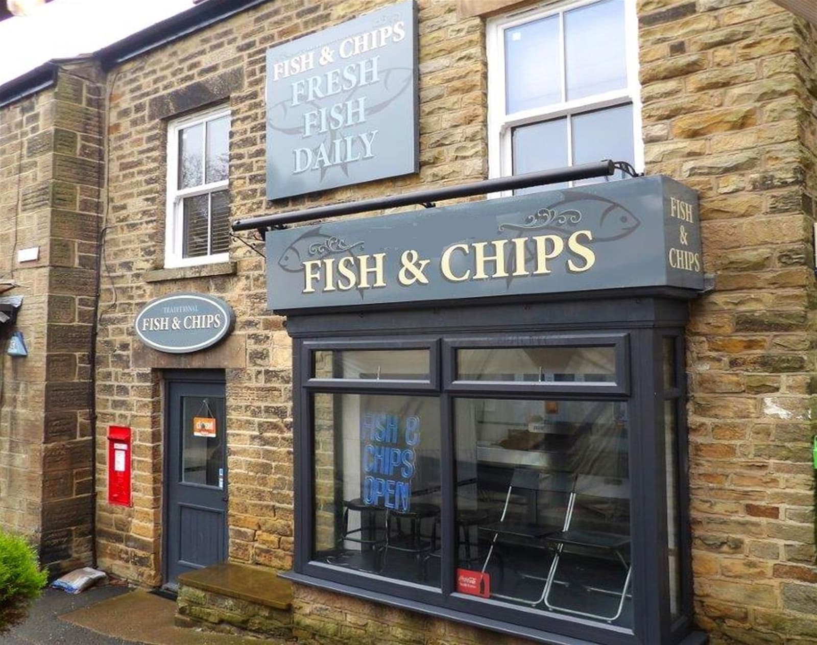 Unopposed fish & chip shop, Peak District village — Fish & chip shop for sale in Hope Valley, Derbyshire
