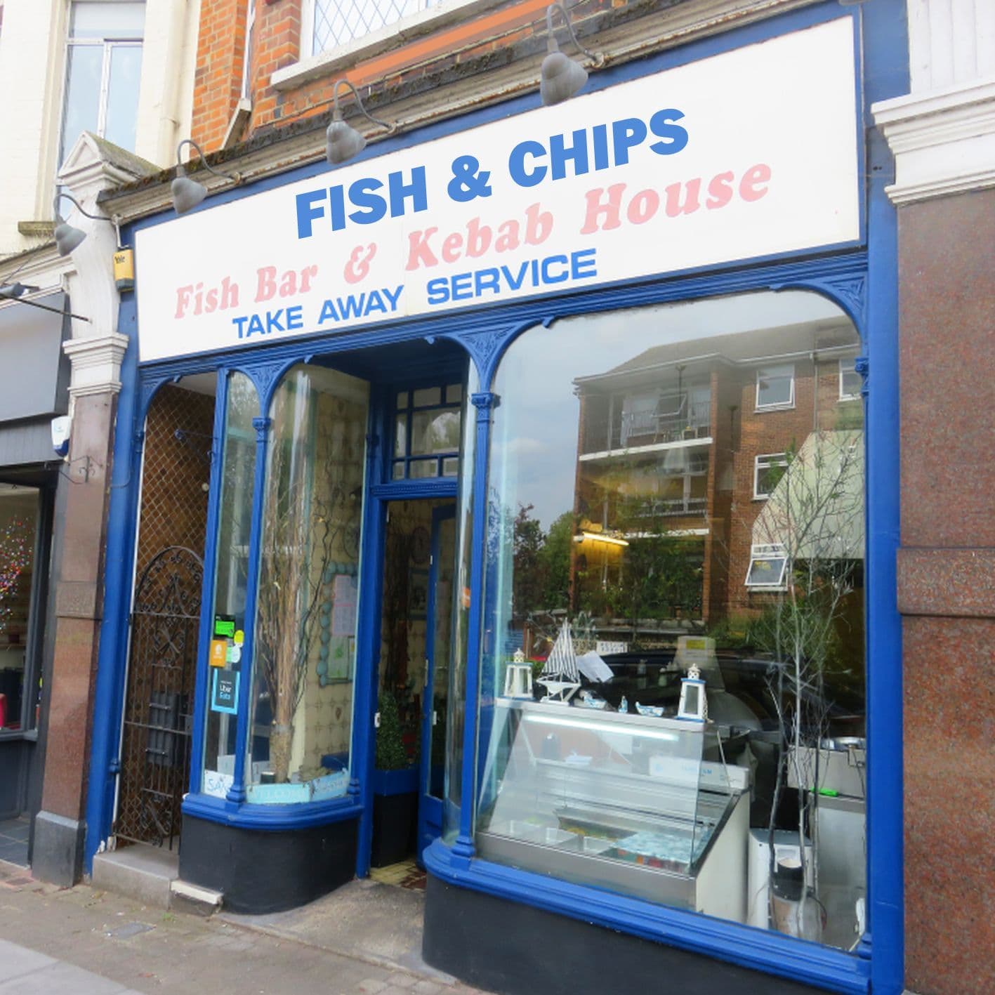 Established fish & chip/hot food shop with same ownership 36 years in wealthy catchment area. — Fish & chip shop for sale in Winchmore Hill, Greater London