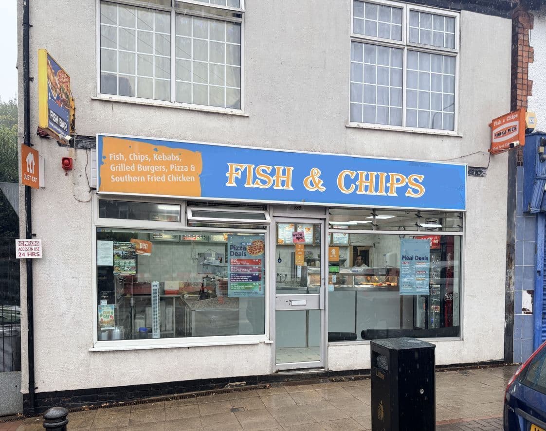 DETACHED FISH & CHIP TAKEAWAY WITH SAME OWNERSHIP 13 YEARS — Fish & chip shop for sale in Mansfield, Nottinghamshire