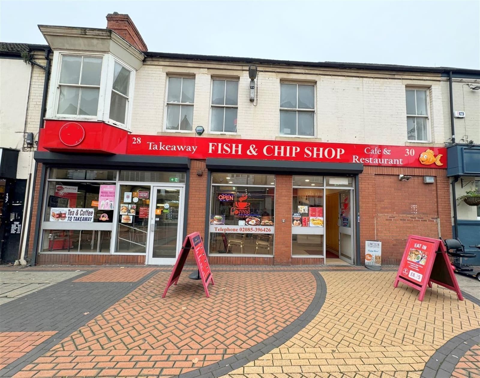 Recently fitted fish & chip shop, Scunthorpe town centre — Restaurant for sale in Scunthorpe, Lincolnshire