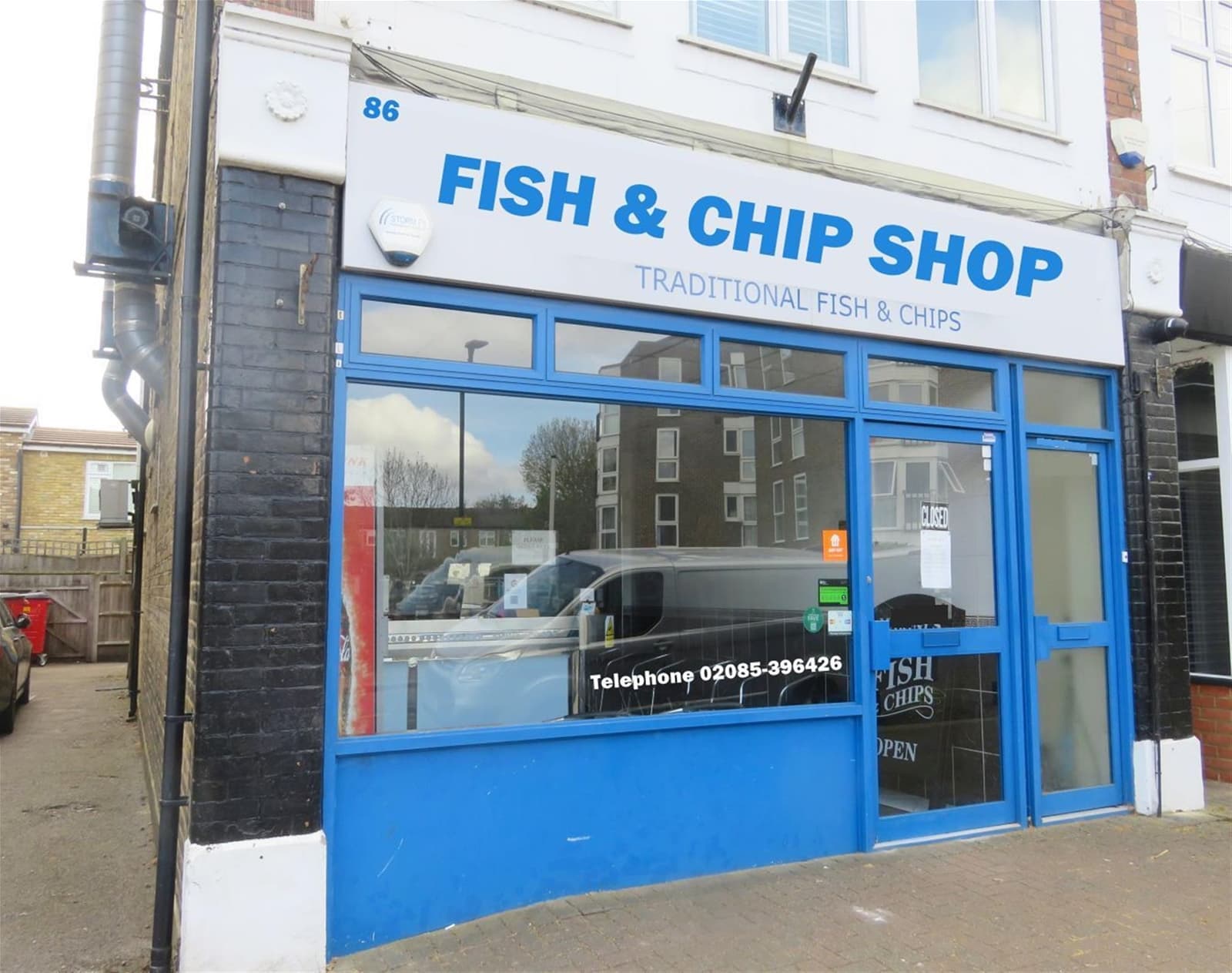 Evenings-only fish & chip shop, Hampton riverside — Fish & chip shop for sale in Hampton, Greater London