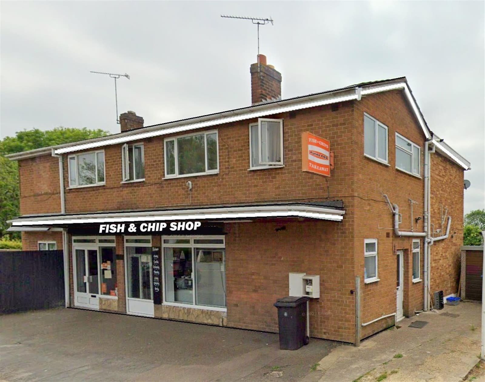 Long-established village fish & chip shop, Bishop's Itchington — Fish & chip shop for sale in Bishop's Itchington, Warwickshire