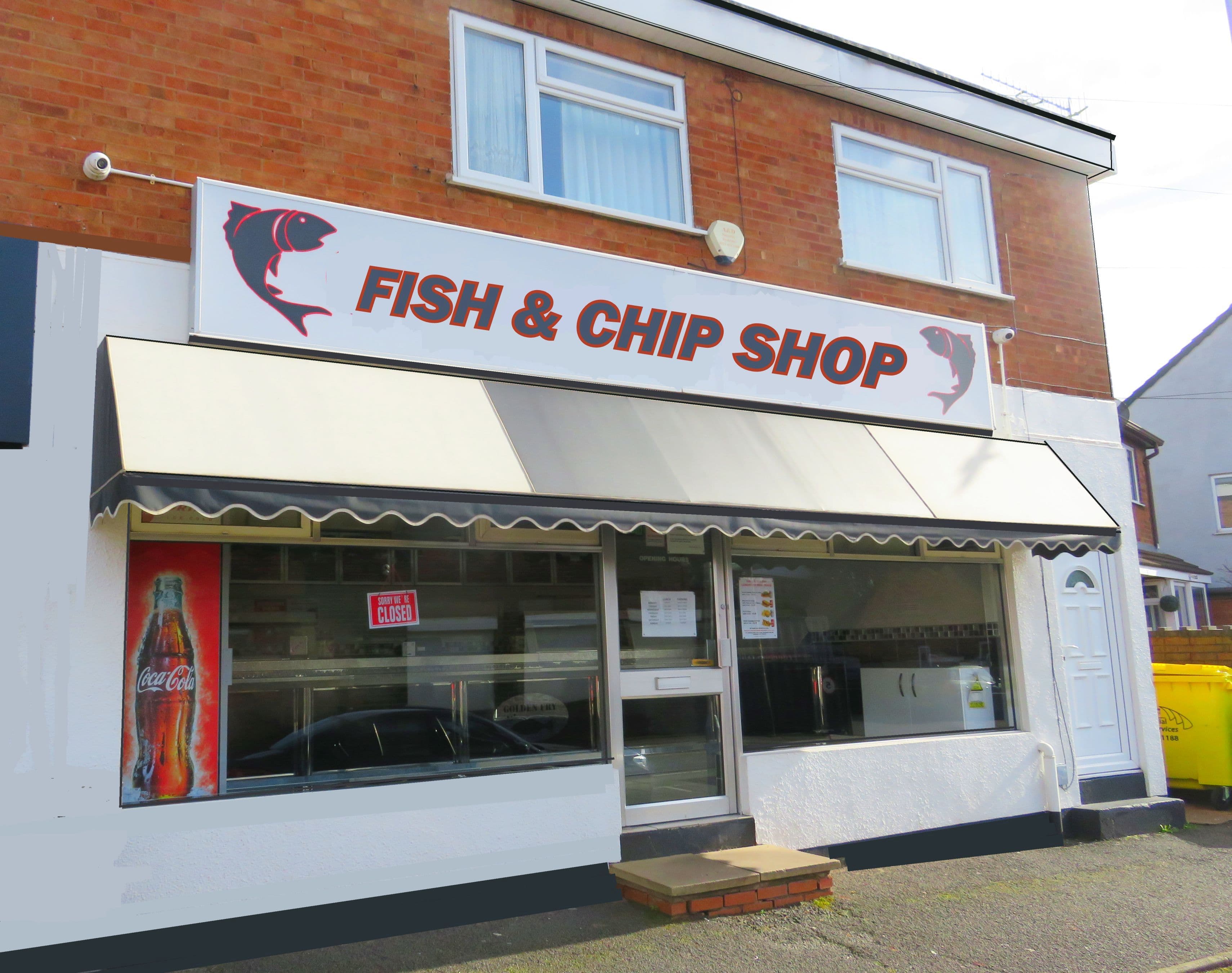 Freehold fish & chip takeaway with potential plus 2 bedroom flat, same ownership since 1983 — Fish & chip shop for sale in Bromsgrove, Worcestershire